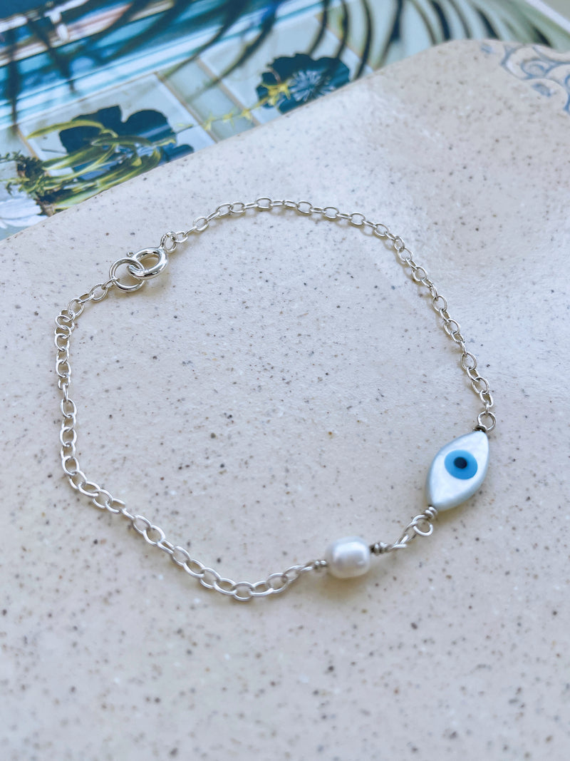 Silver Evil Eye Armband