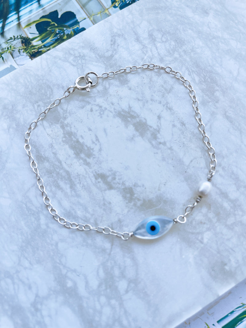 Silver Evil Eye Armband